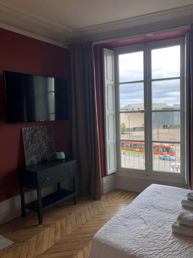 Le Doyenne - Entree Autonome - Hypercentre Bed and Breakfast Λε Μανς Εξωτερικό φωτογραφία
