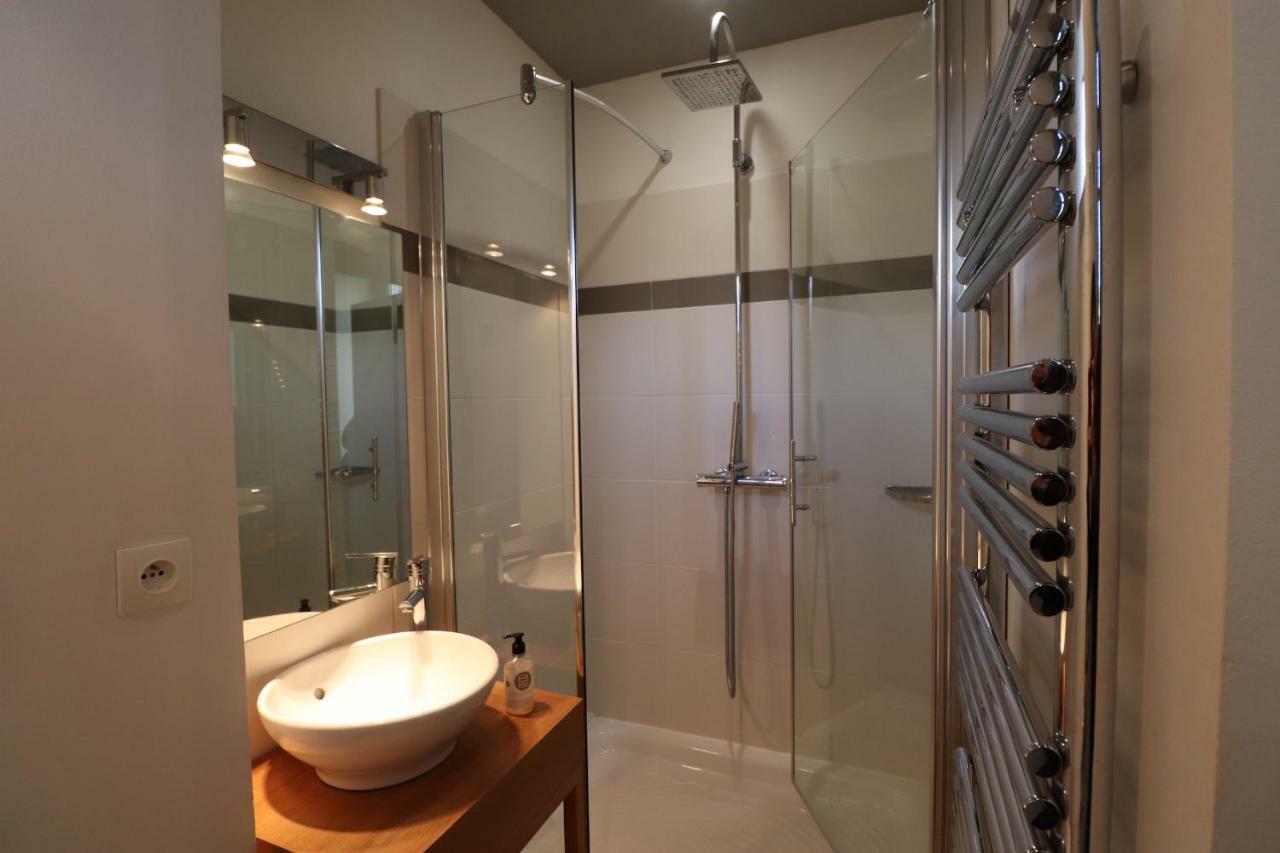 Le Doyenne - Entree Autonome - Hypercentre Bed and Breakfast Λε Μανς Εξωτερικό φωτογραφία